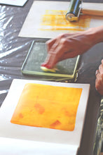 Load image into Gallery viewer, Sköpunar- og slökunarhelgi með Lindu og Svövu á Eirð Retreat - 10.-13. sept 2026 // Art Retreat in Iceland -Sept.10th-13th //